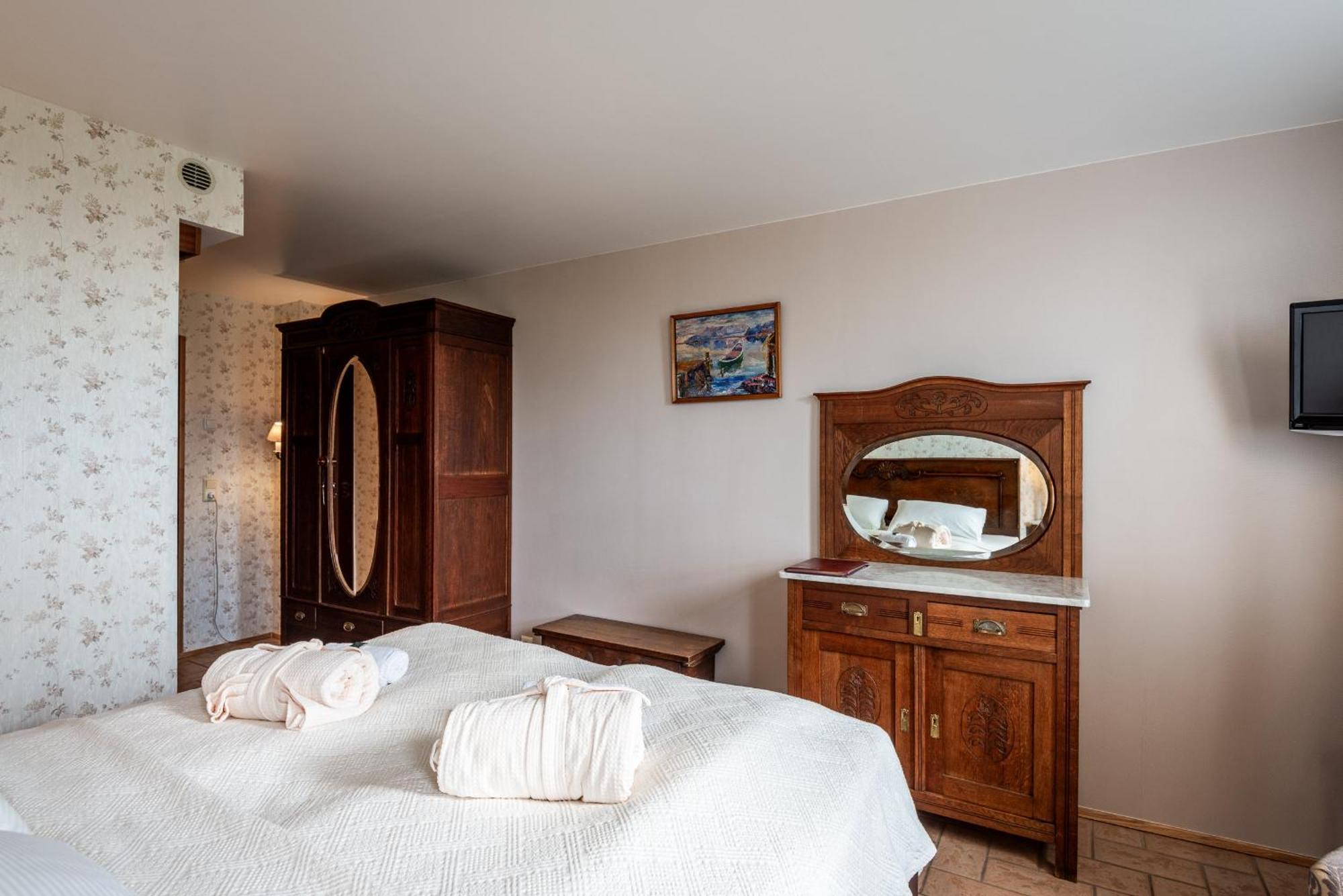 Boutique Hotel Anna By Ej Hotels Holt  Eksteriør bilde