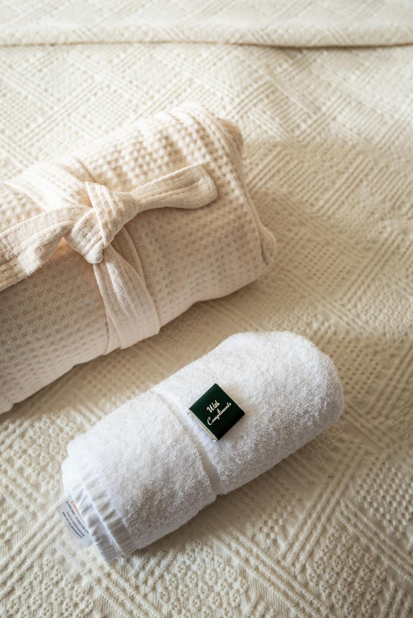 Boutique Hotel Anna By Ej Hotels Holt  Eksteriør bilde