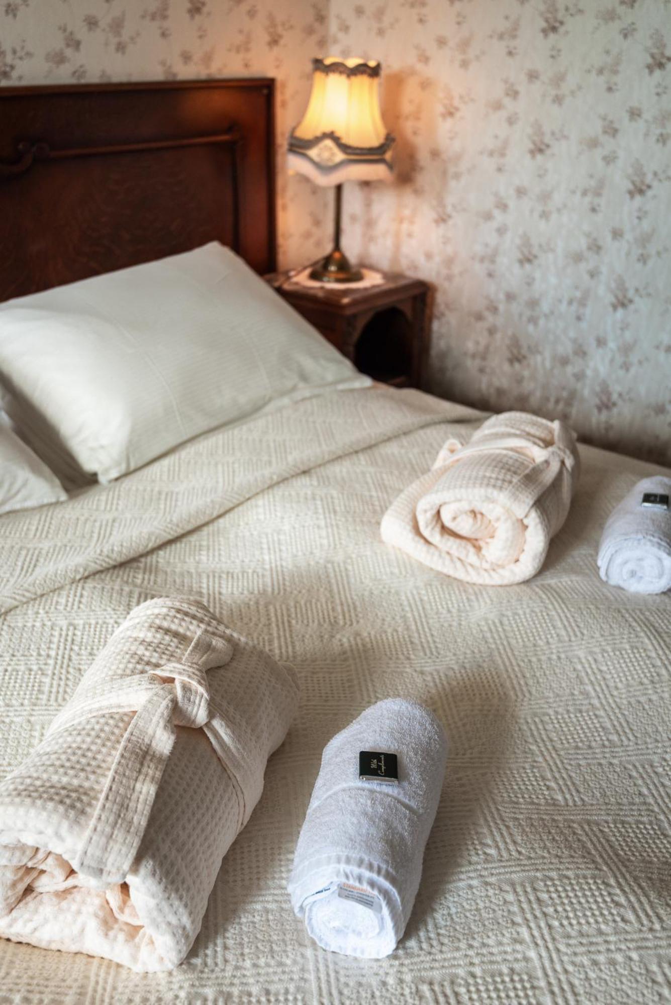 Boutique Hotel Anna By Ej Hotels Holt  Eksteriør bilde